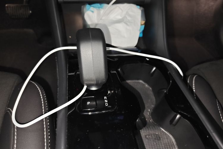 沃尔沃XC40新能源 2023款 长续航版 PRO中控内饰18