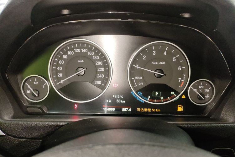 宝马3系 2019款 320Li 时尚型中控内饰14