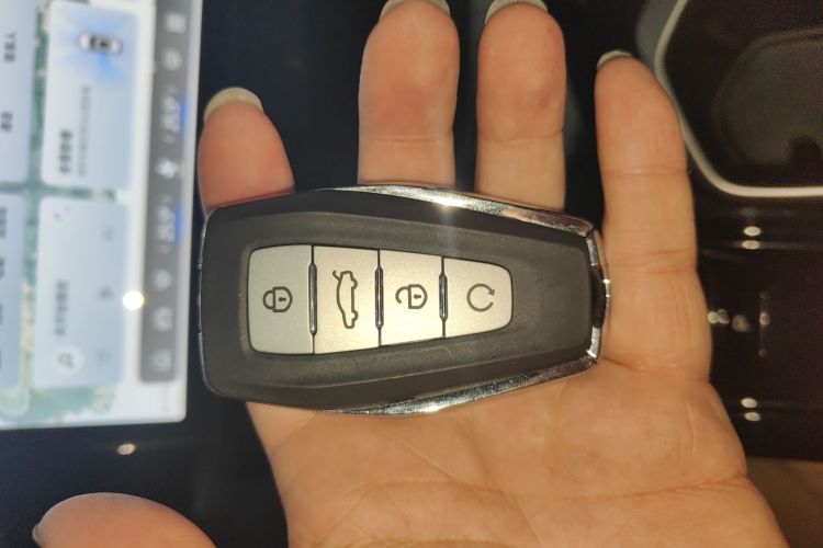 吉利汽车 博越L 2023款 2.0TD DCT旗舰型中控内饰7001