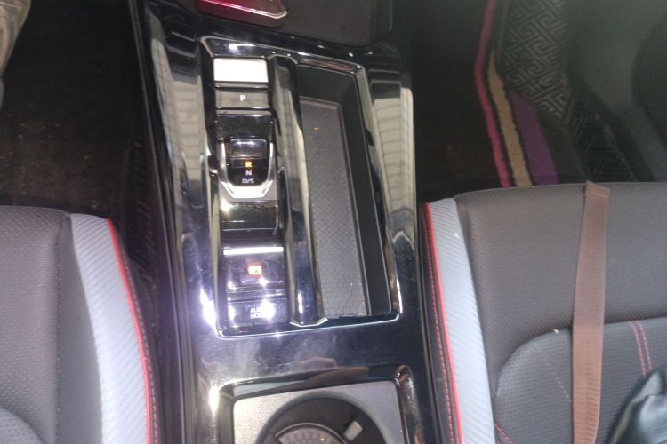 大众 2022款 凌渡L 280TSI DSG炫辣版局部细节18