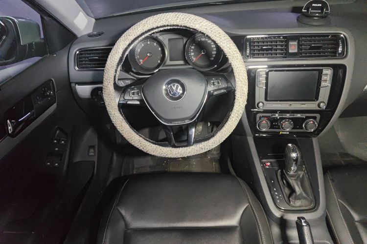 大众 速腾 2018款 1.6L 自动舒适型中控内饰13