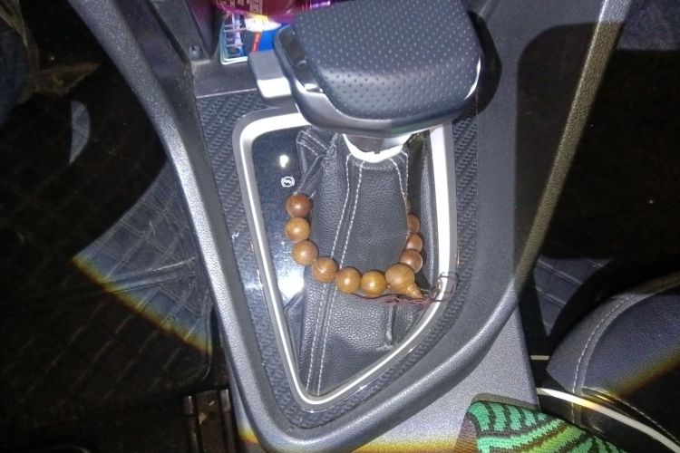 别克 英朗 2015款 15N 自动豪华型局部细节18