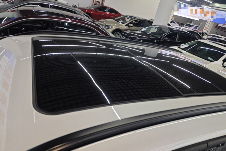 宝马2系旅行车 2019款 218i 时尚型局部细节57