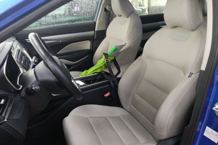 吉利汽车 缤瑞 2018款 14T CVT缤致版中控内饰19