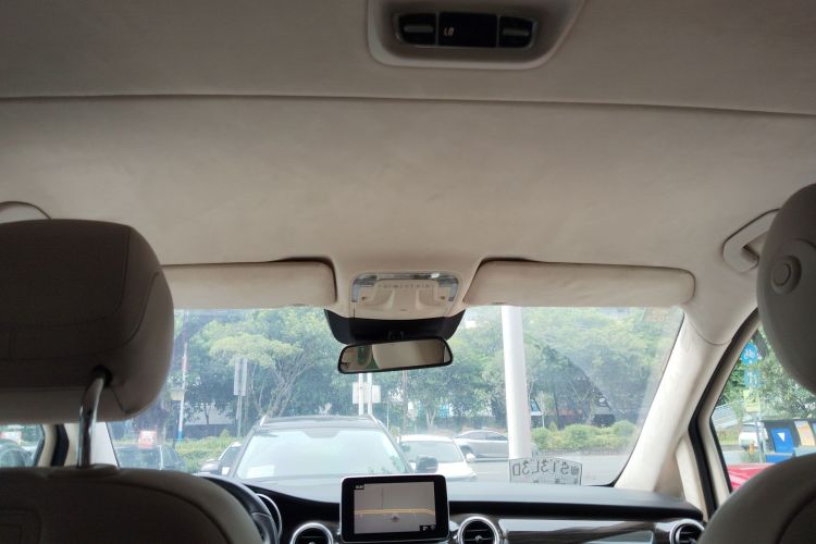 奔驰V级 2017款 V 260 领航版中控内饰22