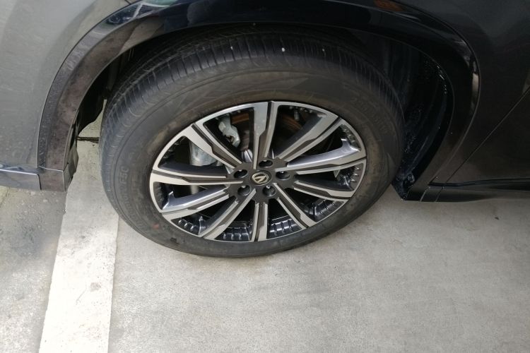 长安CS75 PLUS 2024款 第三代 冠军版 1.5T 智驾劲航型车身外观6007