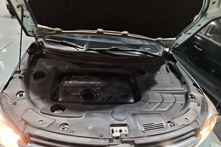 东风风光 风光S560 2018款 1.8L 手动舒适型 5座 国V机舱底盘24