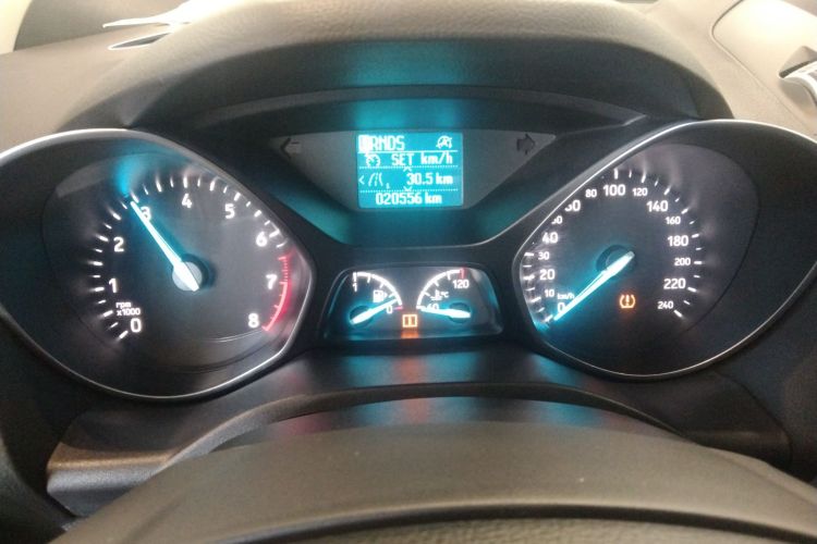 福特 翼虎 2019款 EcoBoost 180 两驱铂翼型 国VI中控内饰15