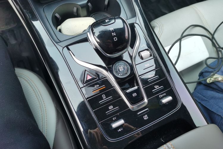 比亚迪 秦PLUS 2023款 冠军版 DM-i 55KM领先型局部细节18