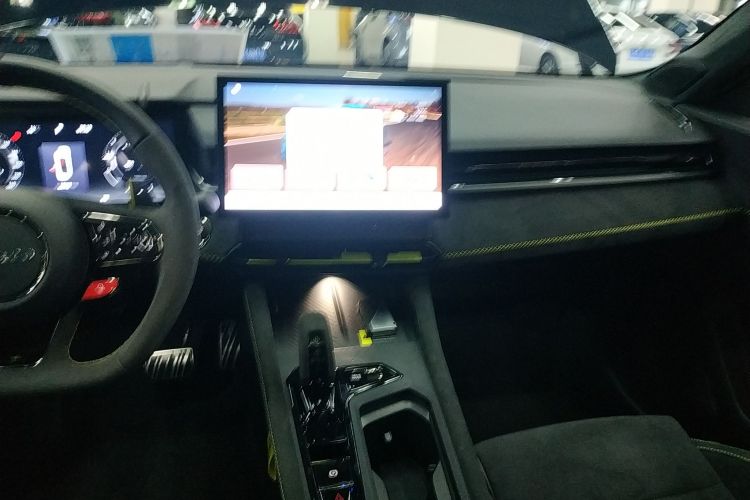 领克03 2023款 03+ 2.0TD 自动驭风版中控内饰16