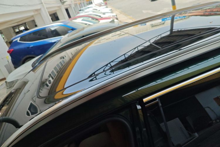 理想汽车 理想ONE 2021款 增程6座版局部细节57