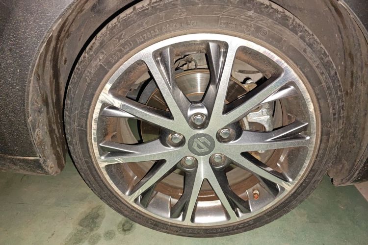 零跑汽车 零跑S01 2019款 380 Pro车身外观10