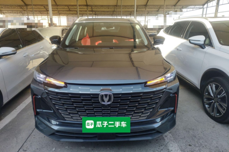 长安CS55PLUS 2022款 第二代 1.5T DCT尊贵型车身外观2