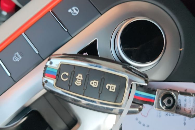 长城 炮 2022款 2.0T黑弹特别版GW4C20B中控内饰7001