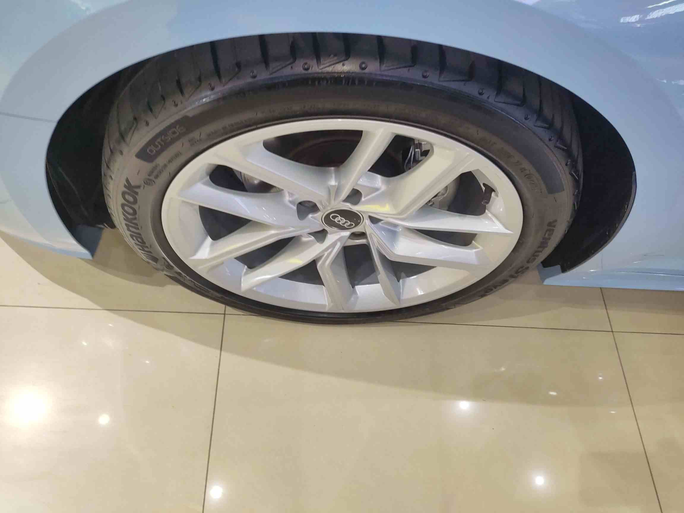 奥迪A5 2023款 Coupe 40 TFSI 时尚动感型(2)