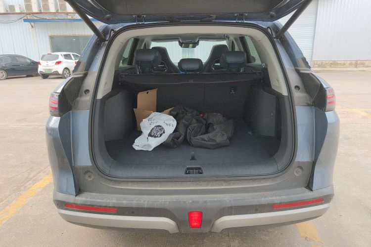 比亚迪 海狮07 DM-i 2025款 150 领航+版机舱底盘23