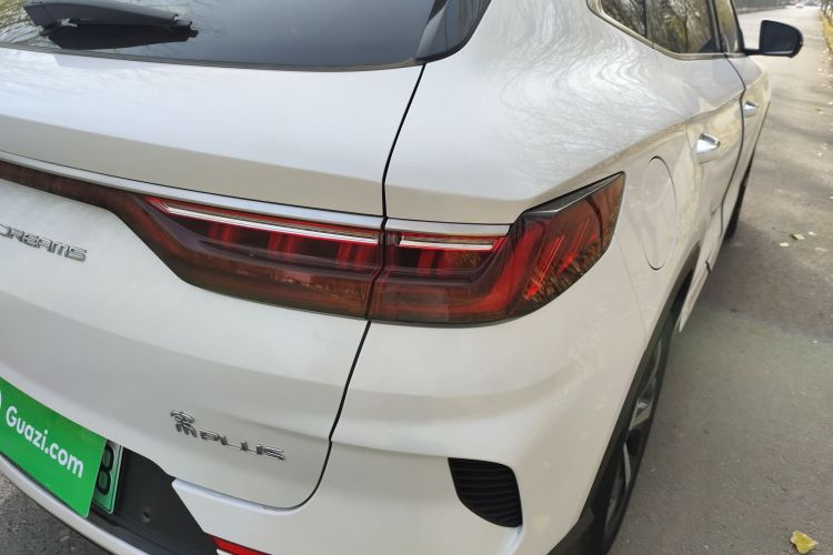 比亚迪 宋PLUS新能源 2021款 DM-i 110KM 旗舰PLUS车身外观9