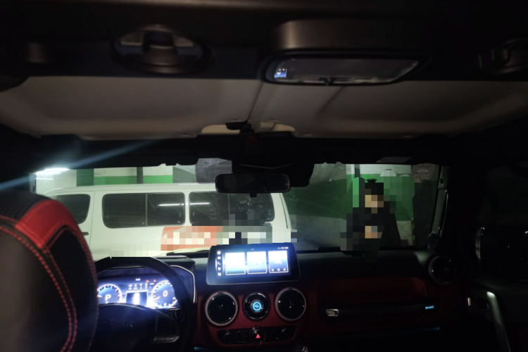 北京越野 北京BJ40 2023款 2.0T 自动四驱城市猎人版侠客型局部细节22