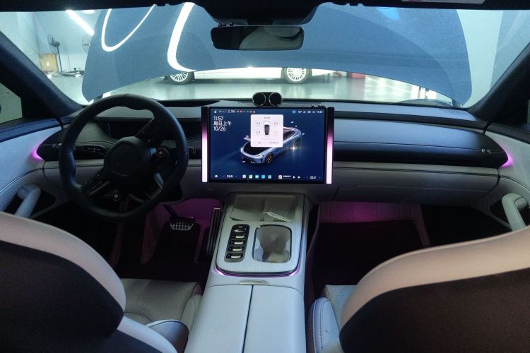 小米汽车 小米SU7 2024款 四驱超长续航高阶智驾Max版中控内饰7002