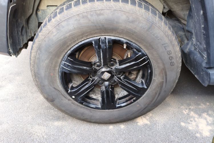 坦克300 2023款 越野版 2.0T 挑战者车身外观6007