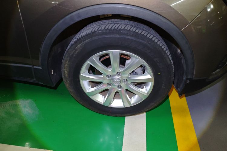 别克 昂科威 2019款 20T 两驱精英型 国VI车身外观6007