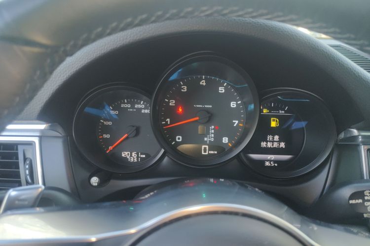 保时捷 2014款 Macan 2.0T中控内饰14