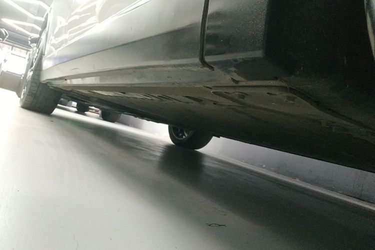 蔚来ES8 2020款 580KM 签名版 六座版局部细节9001