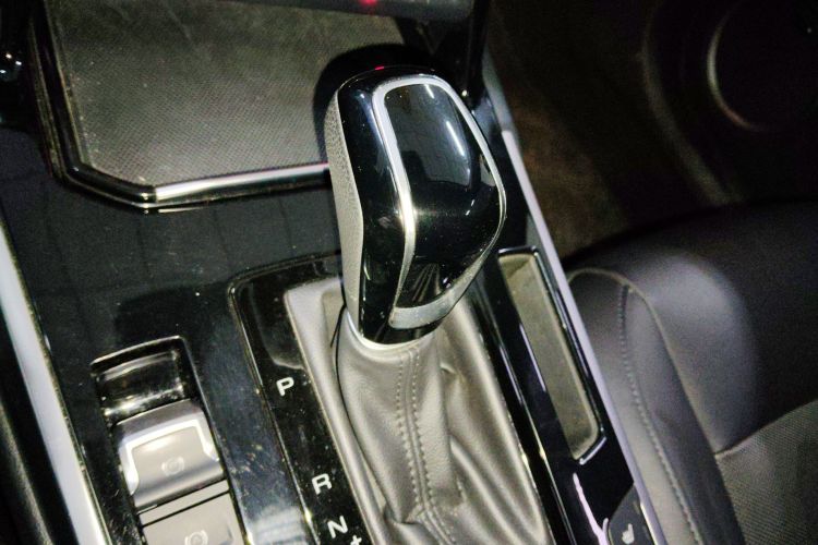 魏牌 VV7 2017款 2.0T 旗舰型局部细节18