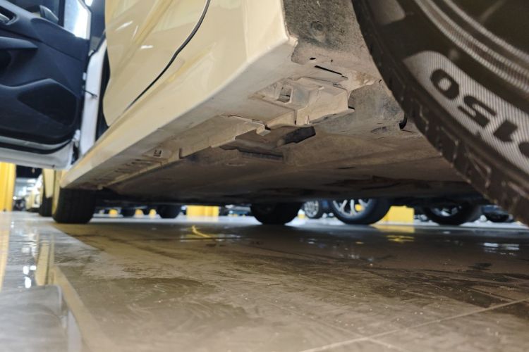 丰田 卡罗拉 2023款 1.2T 先锋版局部细节9002