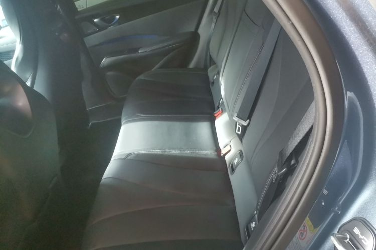 比亚迪 海豹 2025款 650长续航版中控内饰7004