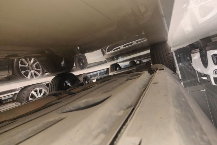 吉利汽车 2025款 缤越L 1.5TD DCT星耀局部细节9001