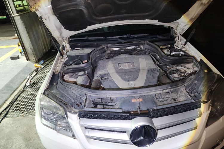 奔驰GLK级(进口) 2011款 GLK 300 4MATIC 动感型局部细节9006