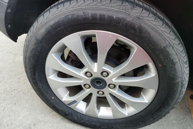 哈弗H2s 2017款 蓝标 1.5T 双离合精英型车身外观6008