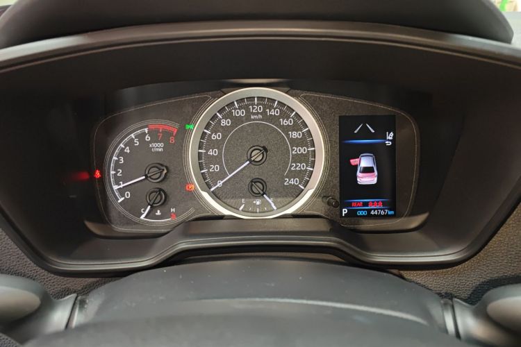 丰田 卡罗拉 2019款 1.2T S-CVT GL先锋版中控内饰14