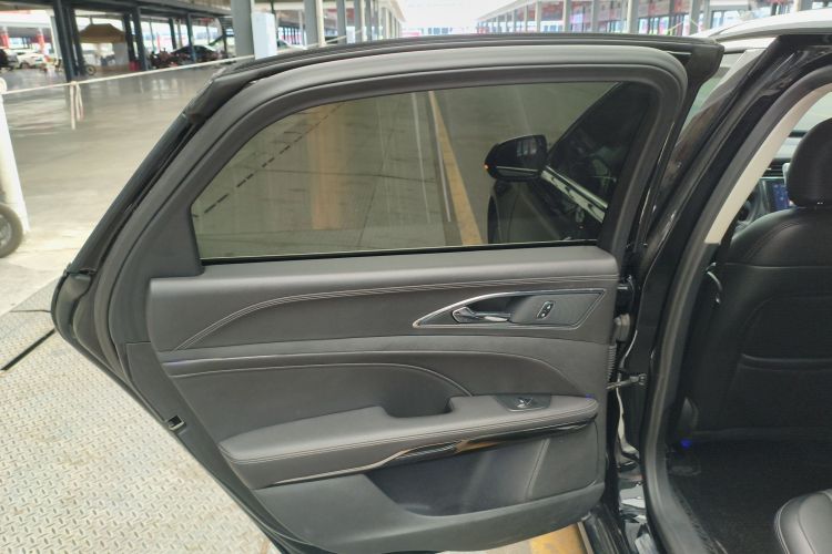 福特 金牛座 2019款 EcoBoost 245 悦享版中控内饰7008