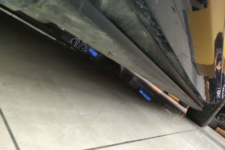 鸿蒙智行 问界M9 2024款 增程 Ultra版 52kWh 5座版局部细节9002