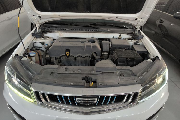 吉利汽车 帝豪 2020款 1.5L CVT豪华型机舱底盘24