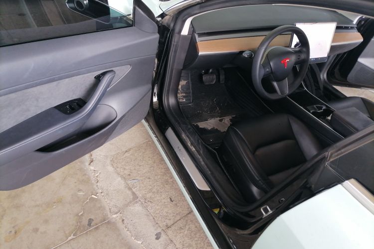 特斯拉 Model 3 2019款 标准续航后驱升级版中控内饰7003