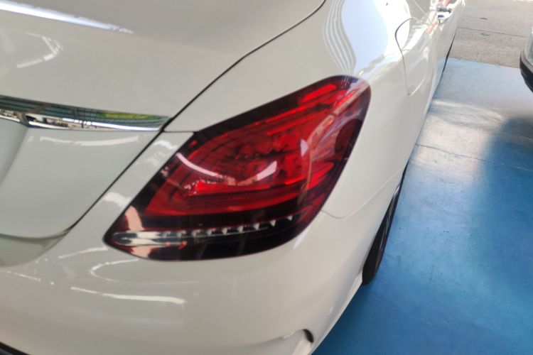 奔驰C级 2021款 C 260 L 运动版车身外观6001