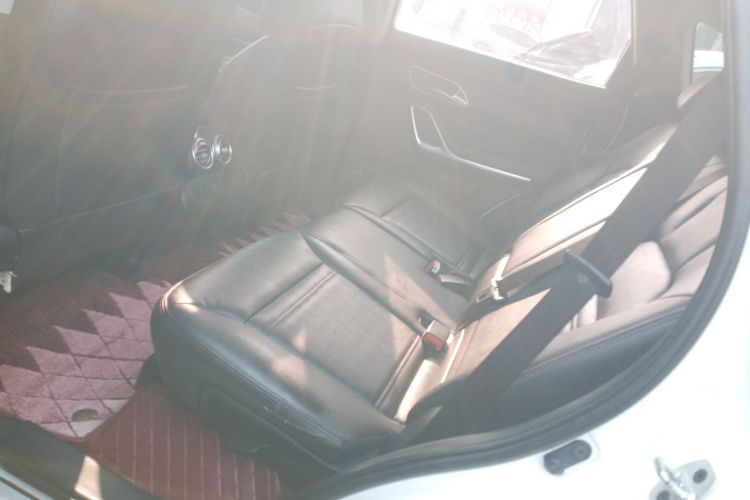 江汽集团 瑞风S7 2017款 1.5T 自动豪华型中控内饰21