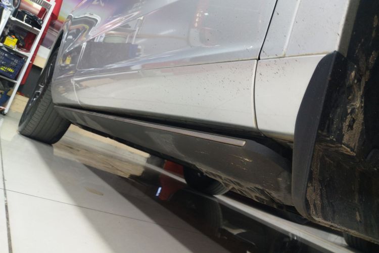 鸿蒙智行 问界M7 2024款 1.5T 智驾四驱Ultra版 6座局部细节9001