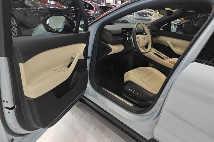 蔚来ES6 2024款 75kWh中控内饰20