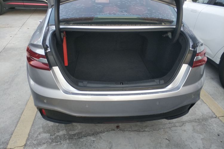 吉利几何A 2019款 升级款 高维标准续航平方版局部细节23