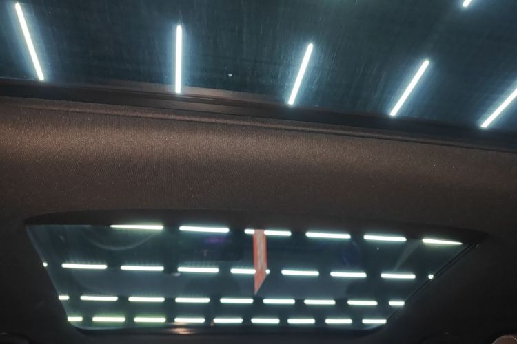 奔驰GLB 2025款 GLB 220 时尚型局部细节22