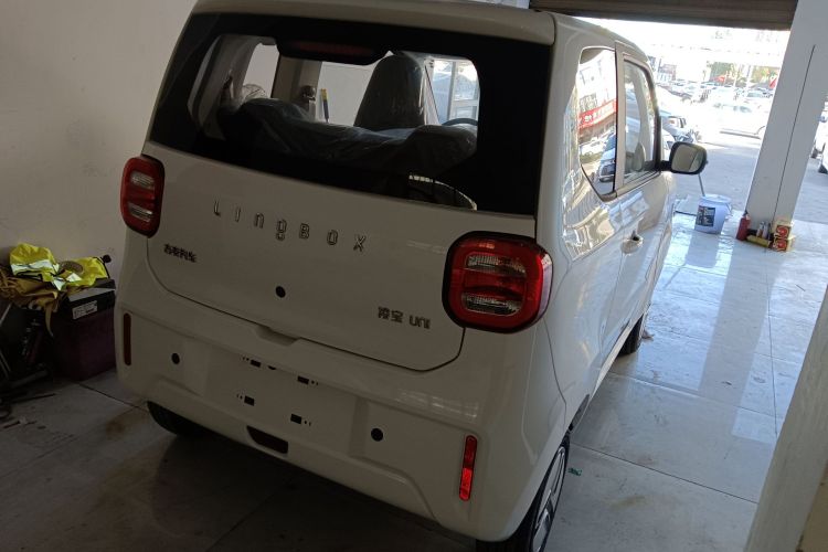 凌宝汽车 凌宝uni 2025款 微甜版 11.52kWh车身外观7