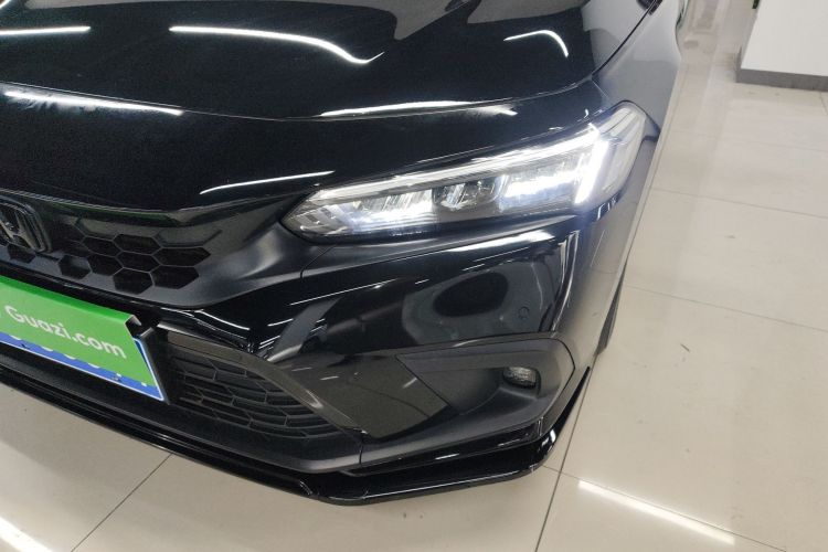 本田 思域 2023款 HATCHBACK 240TURBO CVT极锐版局部细节36