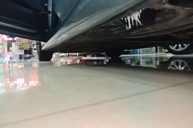 宝马3系 2023款 330i M运动曜夜套装局部细节9002