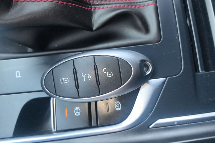 奔腾T55 2022款 1.5T 自动飞跃款中控内饰11