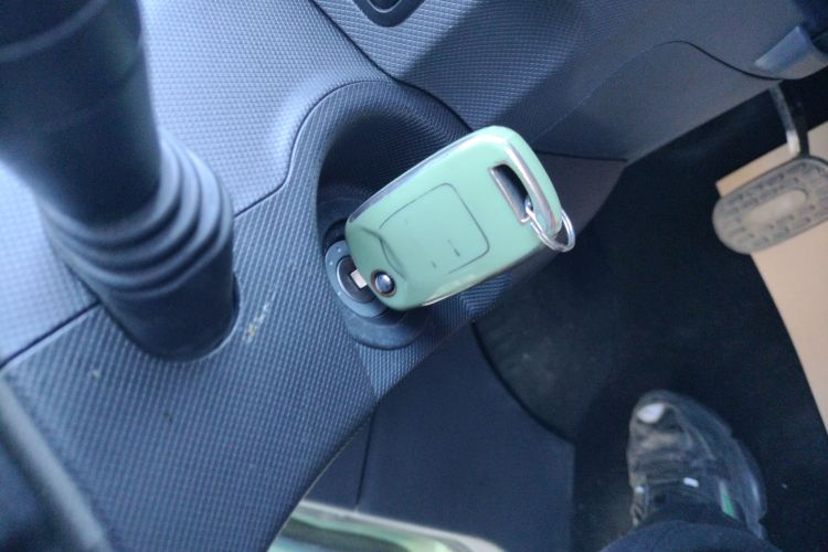 五菱汽车 宏光MINIEV 2021款 马卡龙时尚款 磷酸铁锂中控内饰11