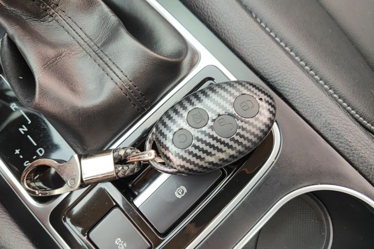 比亚迪 宋MAX 2018款 1.5T 自动智联尊享型 6座中控内饰7001